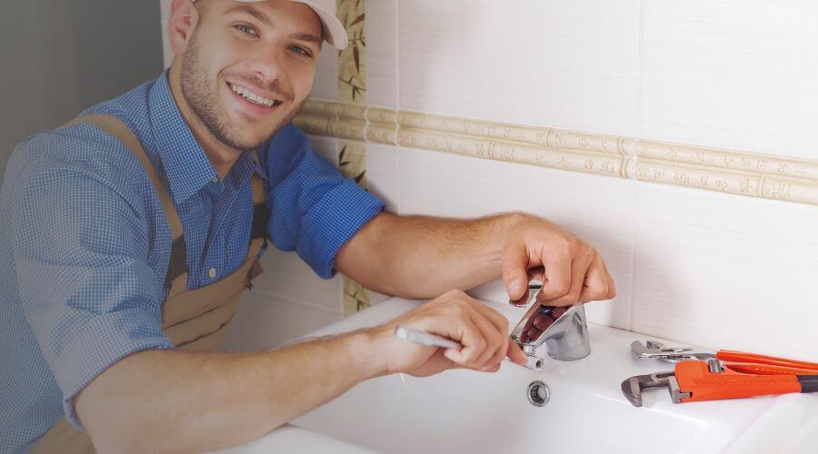 Professional clogged drains services in Lothian, MD